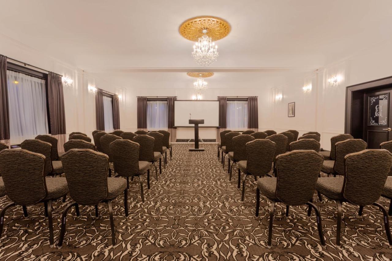 Hotel Retlaw, Trademark Collection By Wyndham Фон Дю Лак Екстериор снимка